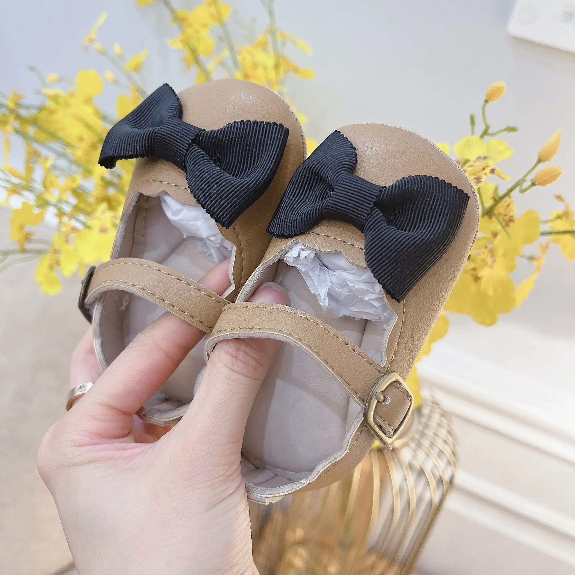 Autumn Bowknot Black Baby Shoes Small — feature 14