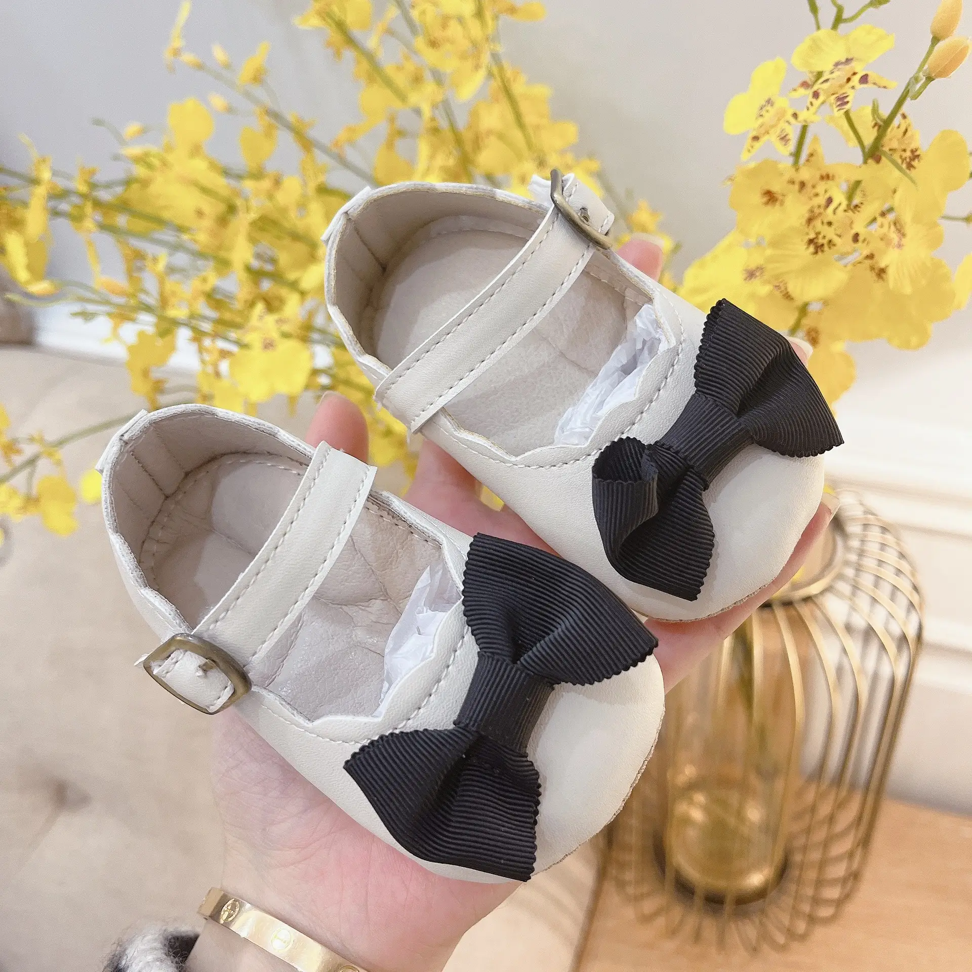 Autumn Bowknot Black Baby Shoes Small — feature 19