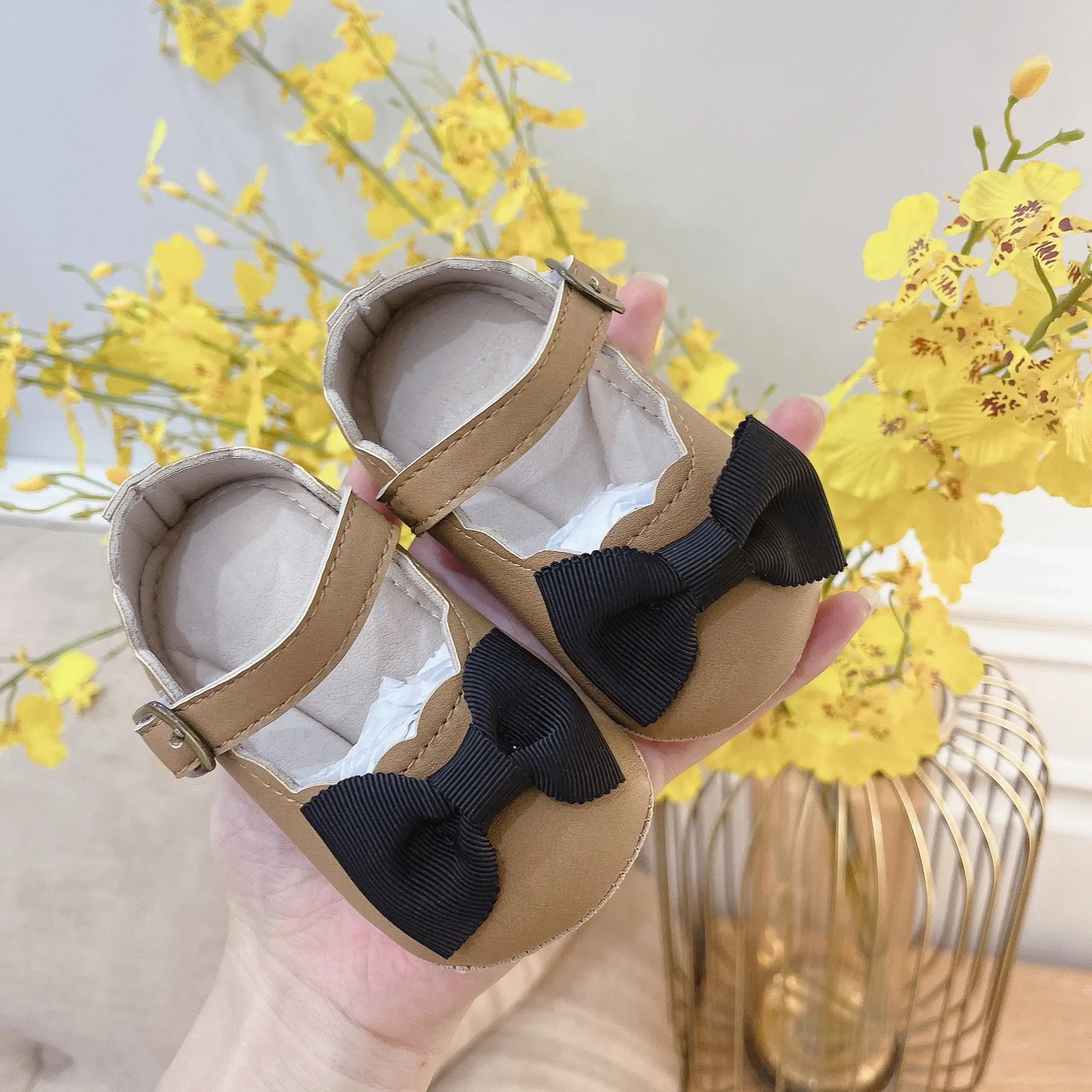 Autumn Bowknot Black Baby Shoes Small — feature 22