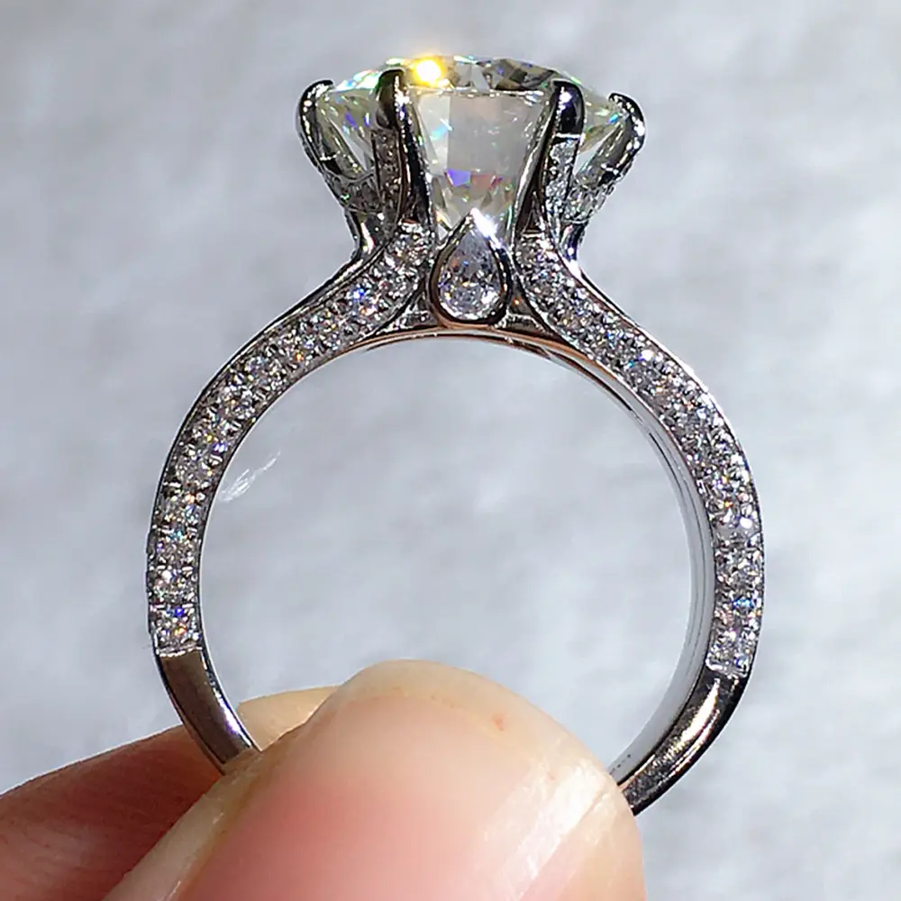 Cao Shi Zircon Ring with 8 Hearts & Arrows Design — feature 6