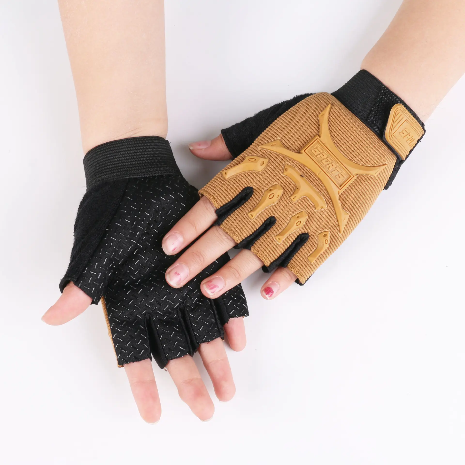 Men Tactical Half-Finger Gloves Green Camo Outdoor Cycling — feature 8