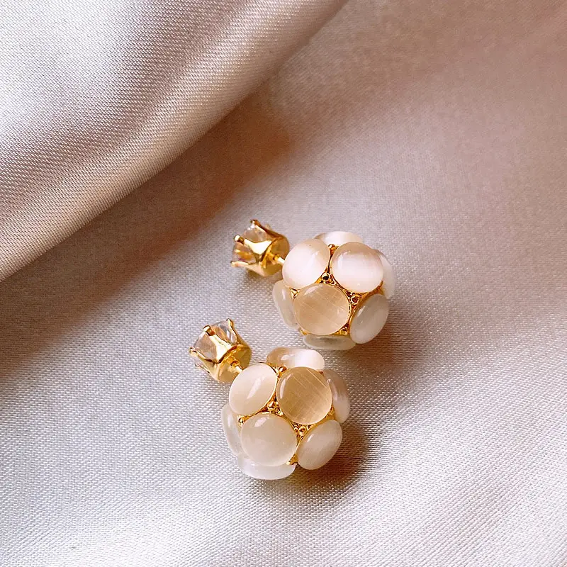 2022 New Cat's Eye Silver Pin Earrings for Women — feature 9