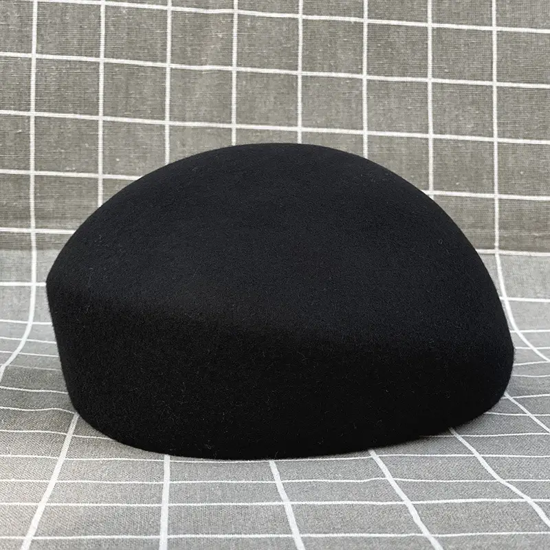 Women Woolen Beret Autumn Winter Plain Black — feature 2