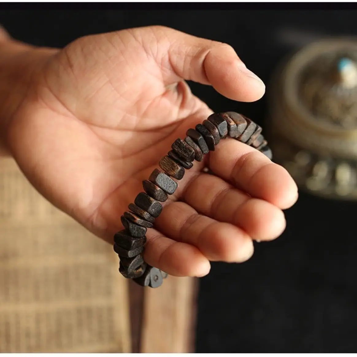 Agarwood Bracelet for Men, Wooden Craft, Honey Fragrance, Submersible Grade - Image 2