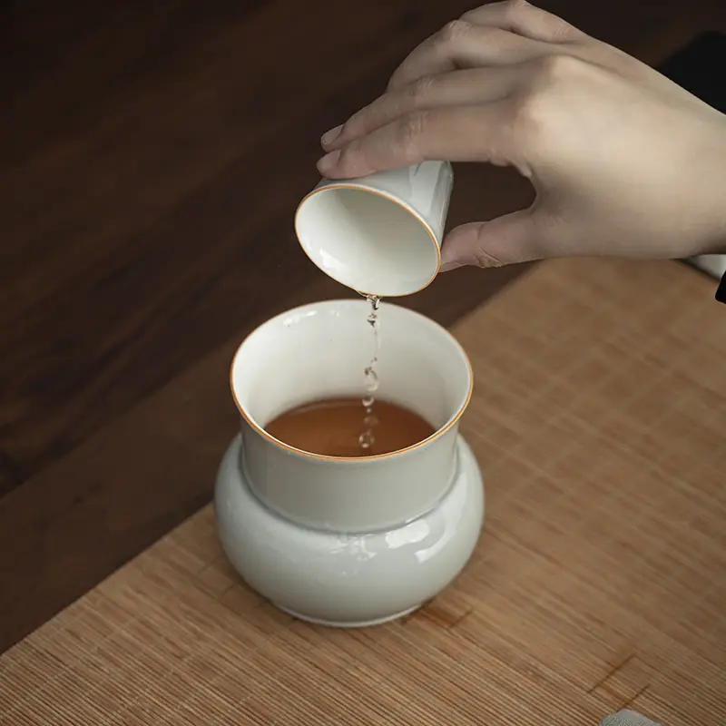 Ice Grey Japanese Style Tea Pot with Capacity