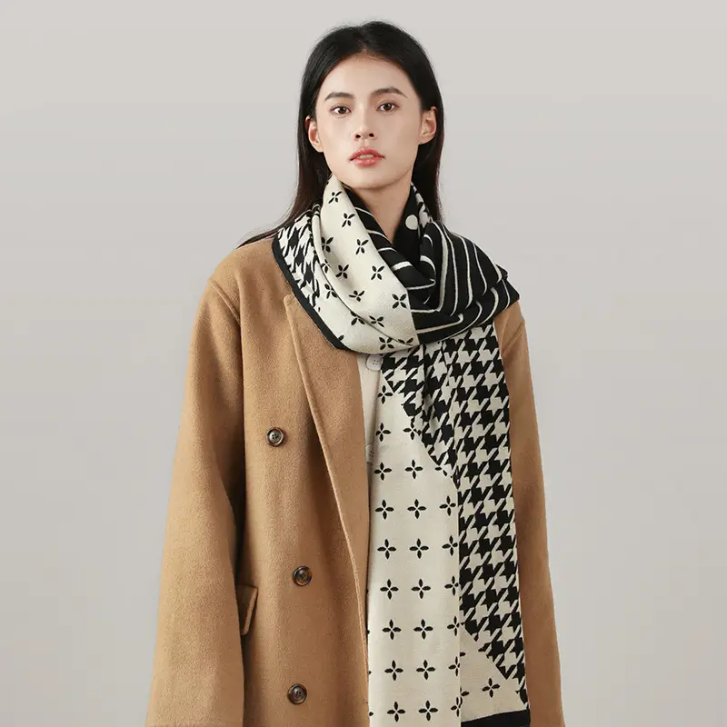 Men's Houndstooth Cashmere Neck Warmer Black White - Image 7