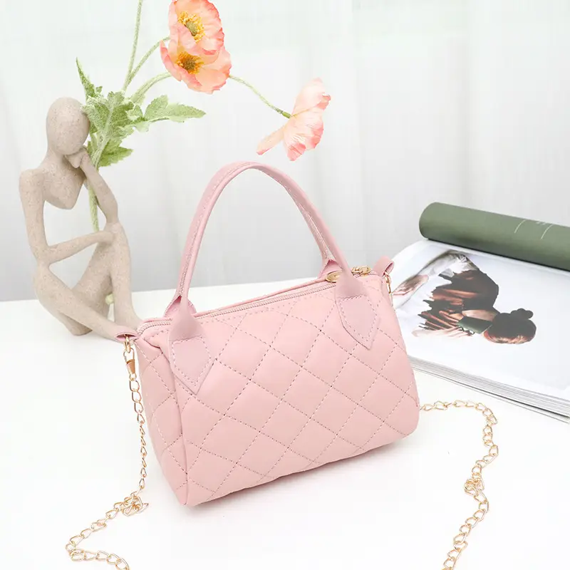 Red Embroidered Quilted Women's Handbag 2022 - Image 3
