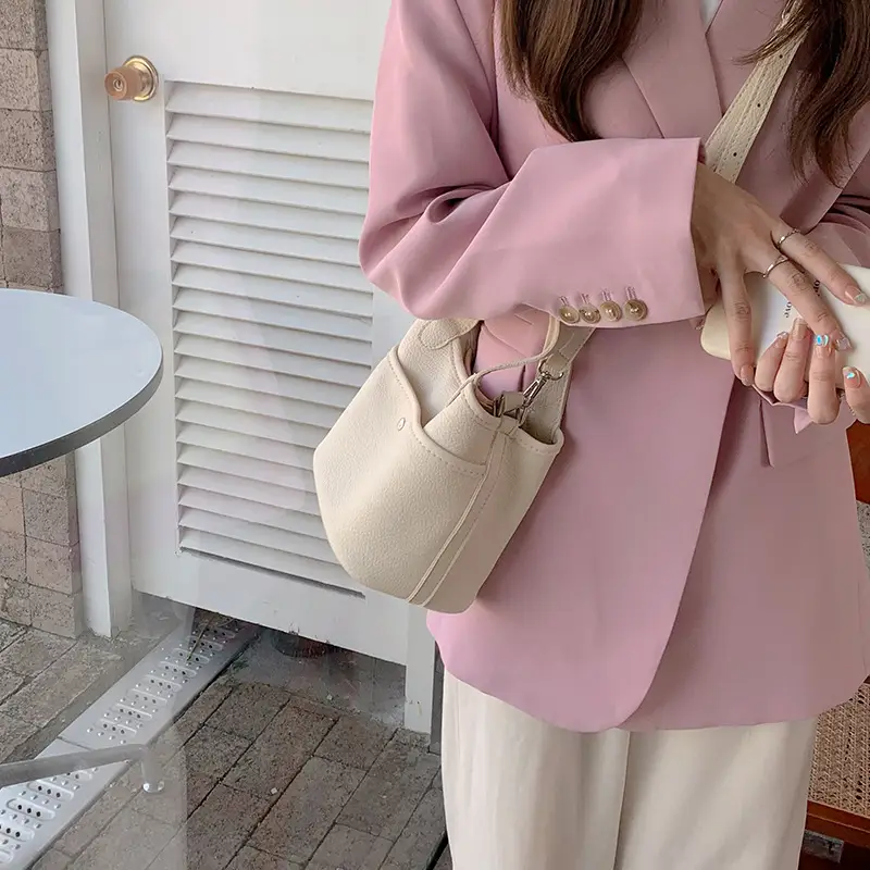 Women's Beige Leather Tote Bag 2026 Summer