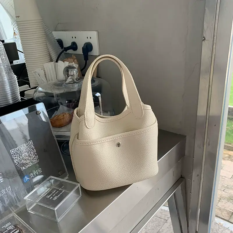 Women's Beige Leather Tote Bag 2026 Summer — feature 13