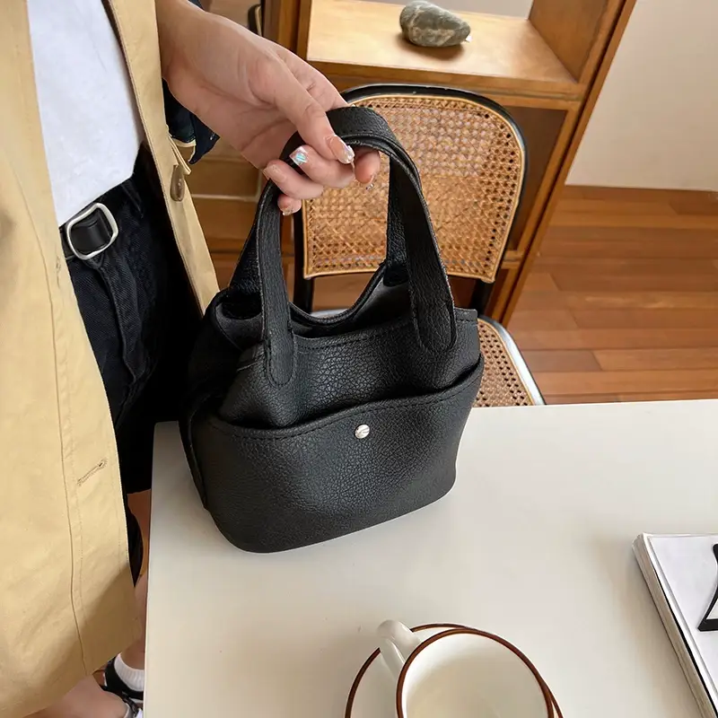 Women's Beige Leather Tote Bag 2026 Summer — feature 18