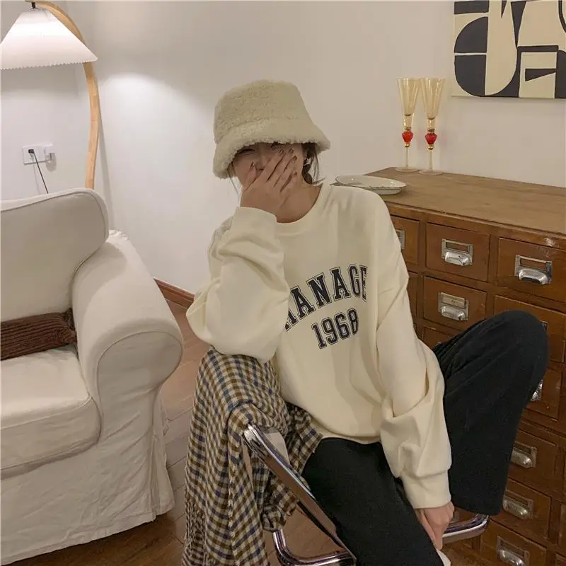 2025 Korean Style Yellow Letter Print Sweatshirt Women — feature 28