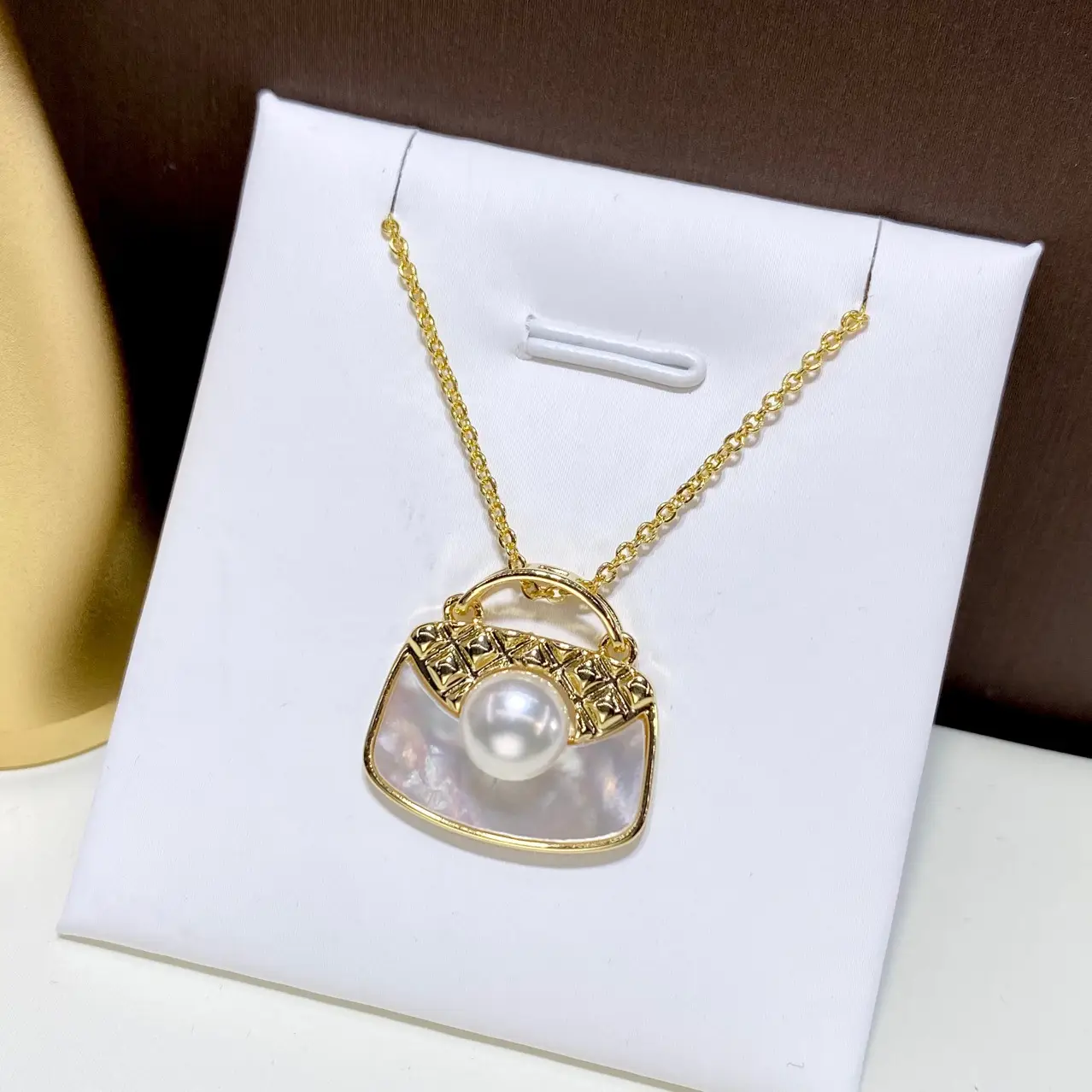 18K Gold-Injected Pearl Pendant for Women