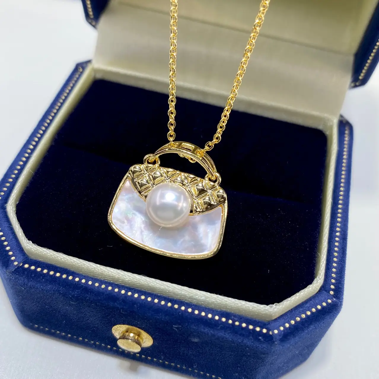 18K Gold-Injected Pearl Pendant for Women