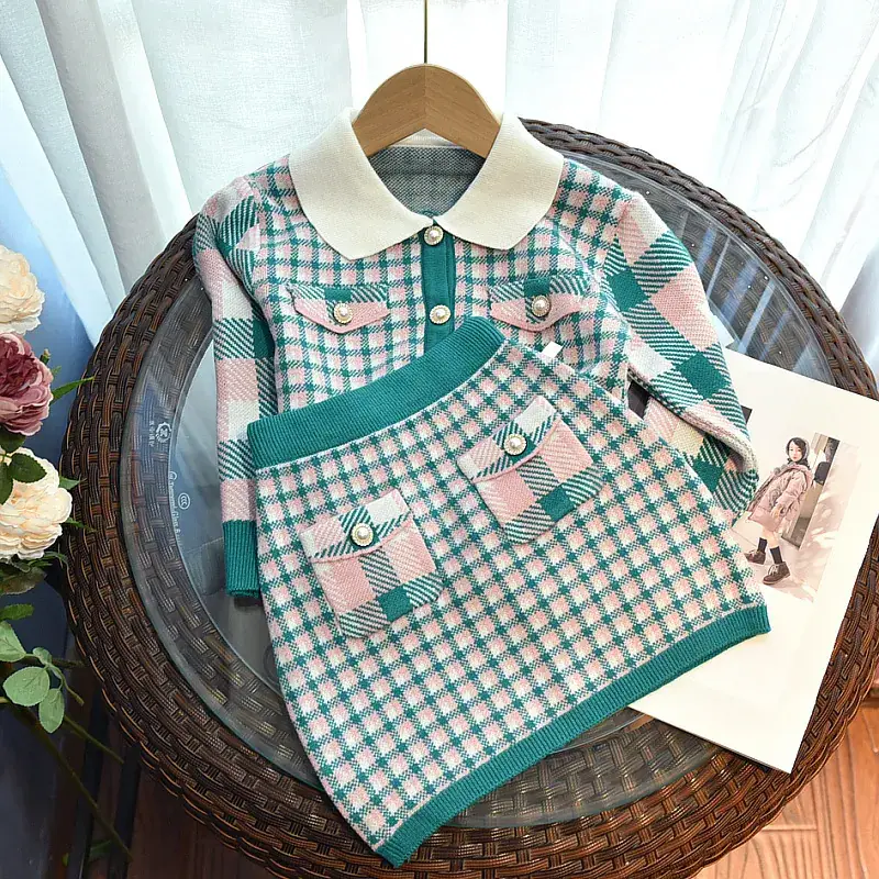 2024 Autumn Girls' Houndstooth Suit Children's Elegant Knitwear Baby Cardigan Fashionable Baby Face Two-Piece Set