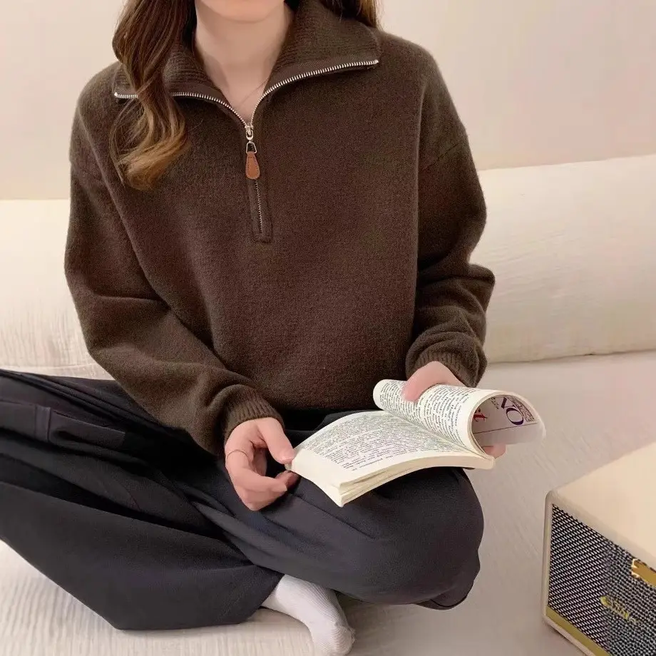 Women's Warm Turtleneck Sweater Autumn Winter Outerwear — feature 5
