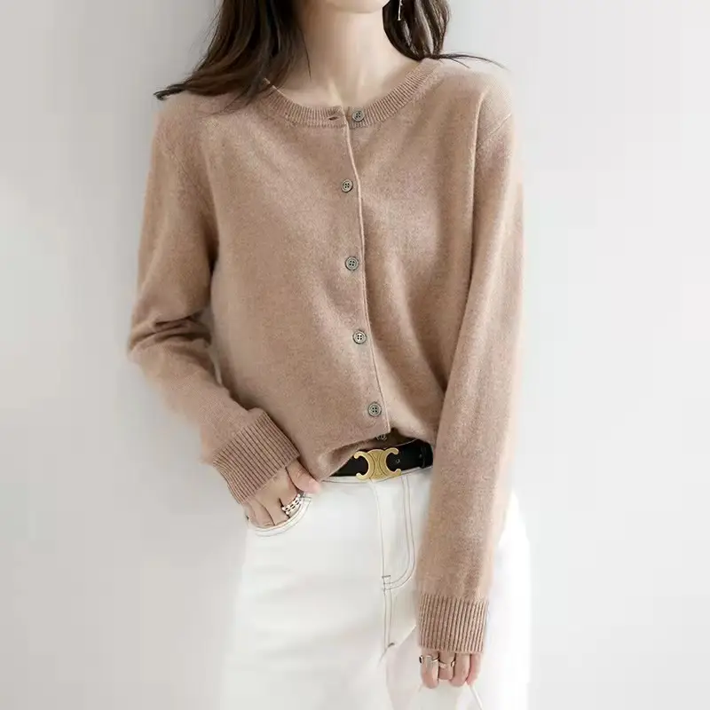 Women's Knitted Cardigan Large Beige Wool Outwear - Image 20
