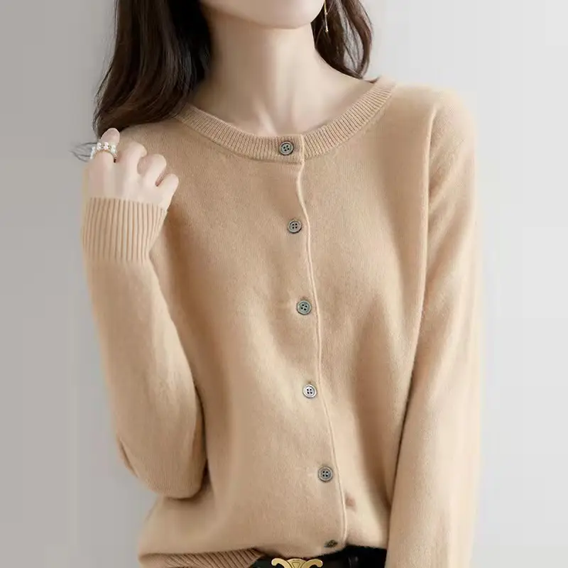 Women's Knitted Cardigan Large Beige Wool Outwear - Image 14