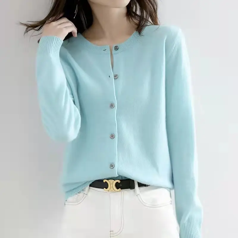 Women's Knitted Cardigan Large Beige Wool Outwear - Image 6