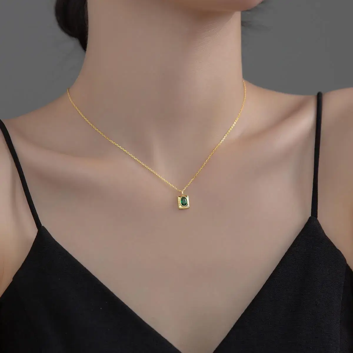 Gold Geometric Green Diamond Necklace for Men Women - Image 3