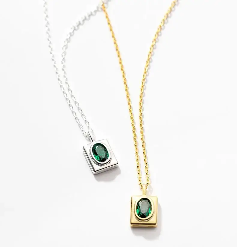 Gold Geometric Green Diamond Necklace for Men Women — feature 4