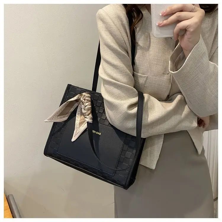 Women's White Crossbody Tote Bag 2026 New Style — feature 20