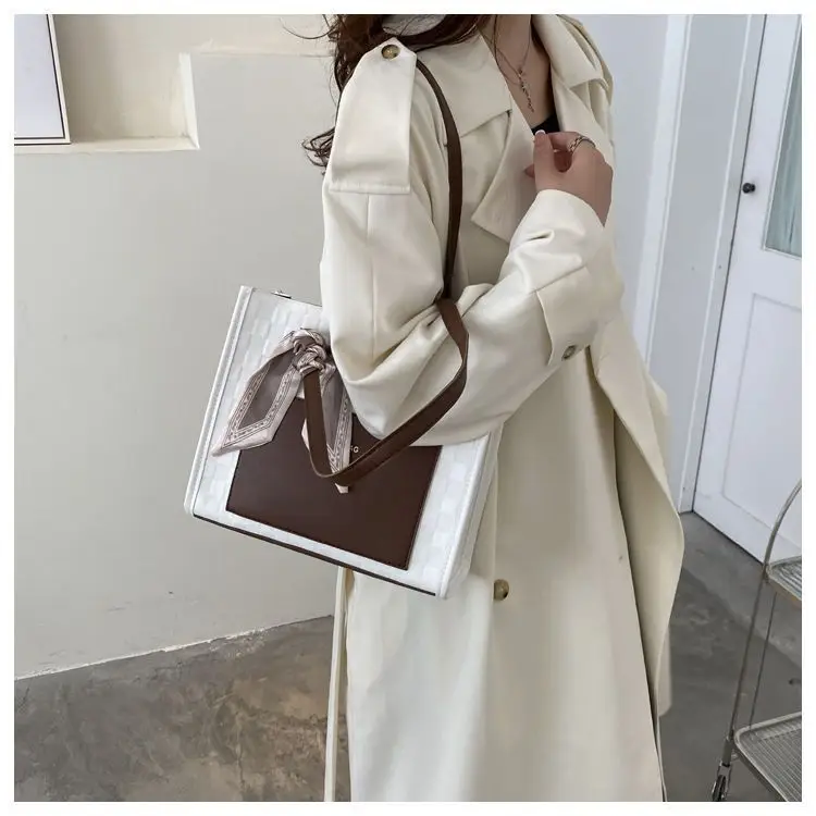 Women's White Crossbody Tote Bag 2026 New Style — feature 34