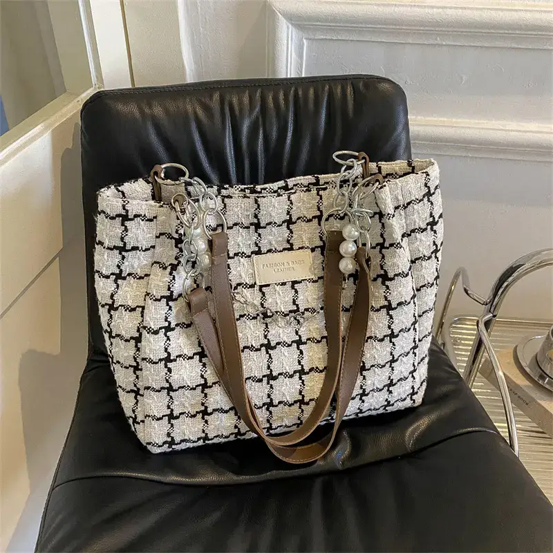 Women's Plaid Shoulder Bag 2022 Winter Autumn Fashion Tote
