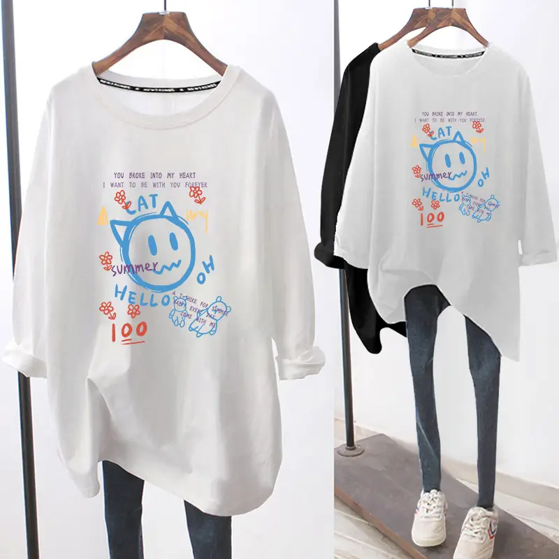 Pregnant Women's White Graphic T-Shirt All Season
