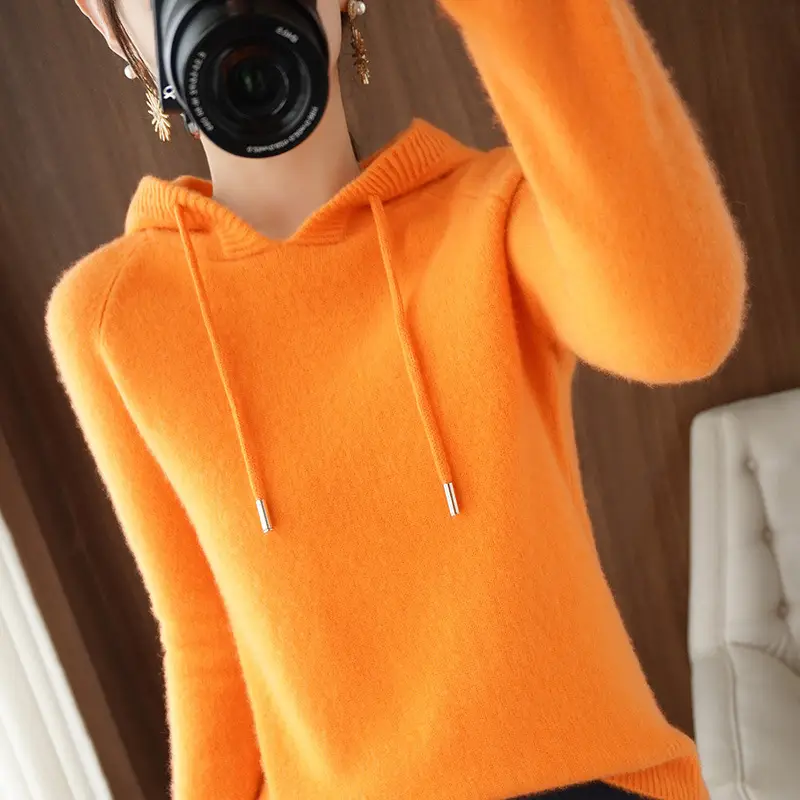 Women's Brown Hooded Long Sleeve Knit Sweatshirt