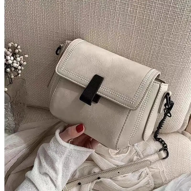 Black Korean Style Chain Crossbody Bag for Women - Image 7