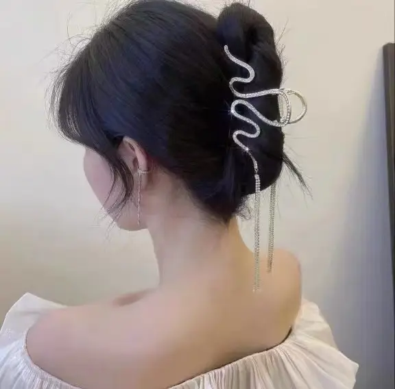 New Snake Shaped Tassel Hair Clip for Women