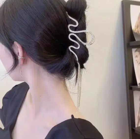 New Snake Shaped Tassel Hair Clip for Women