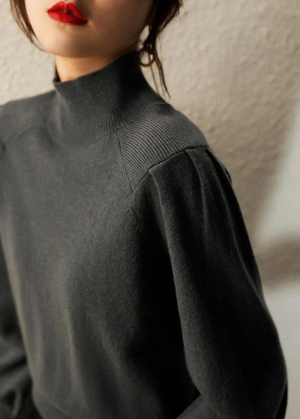Women Black Knit Sweatshirt with Long Sleeve & High Waist — feature 12