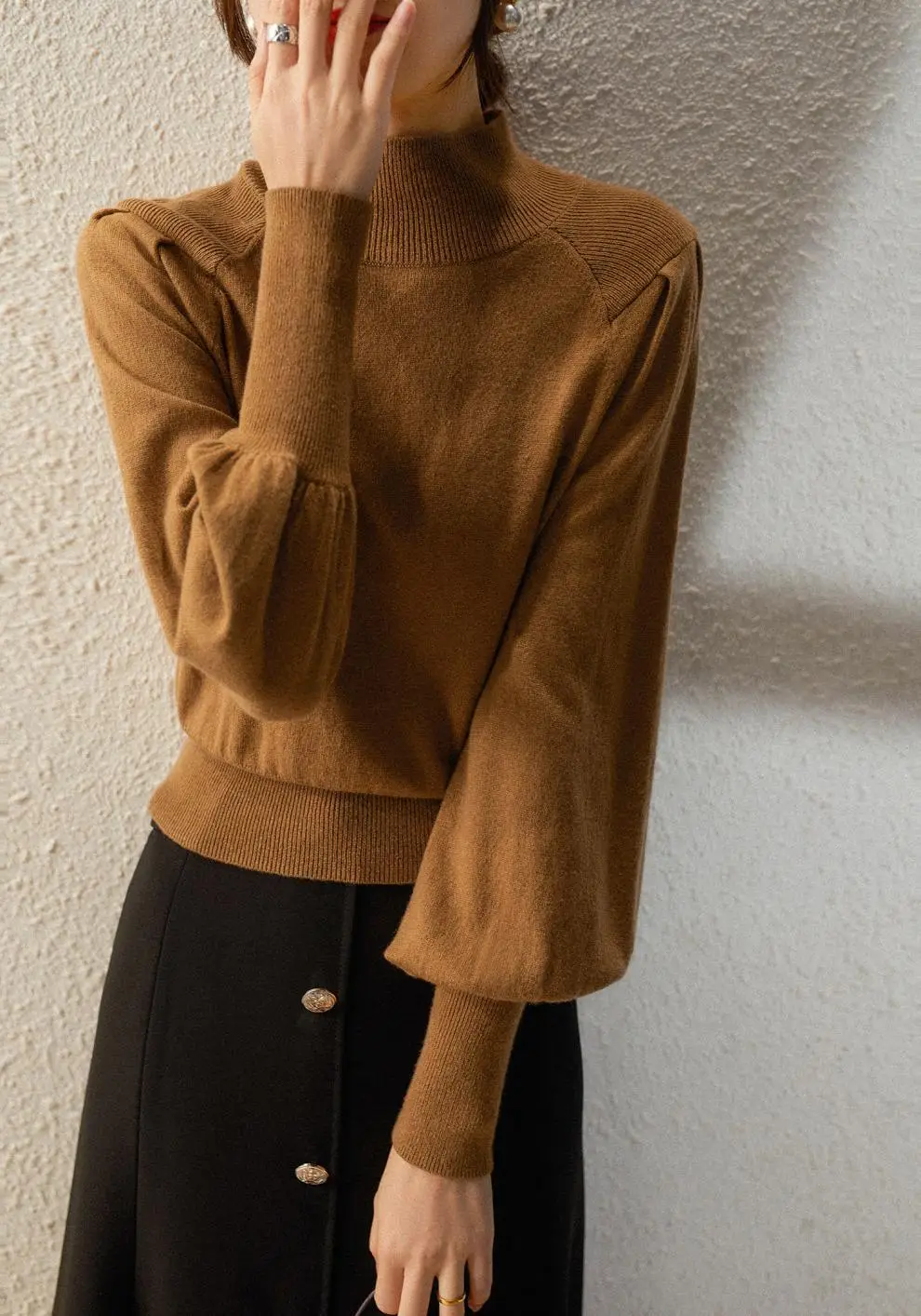 Women Black Knit Sweatshirt with Long Sleeve & High Waist — feature 5