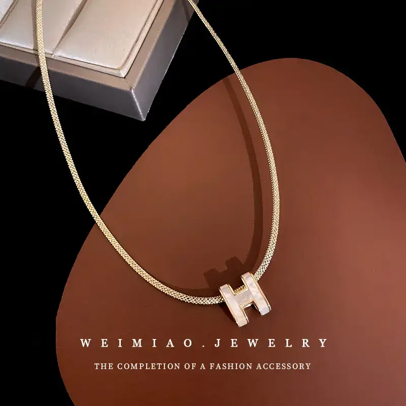 Real Gold Electroplated Zircon H-Letter Clavicle Chain Necklace for Women - Image 7