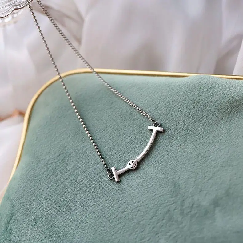 Sterling Silver Smiley Star Necklace Women's Elephant Collarbone Chain Light Luxury Niche Design Sense 2023 New Fashionable Woolen Chain — feature 5
