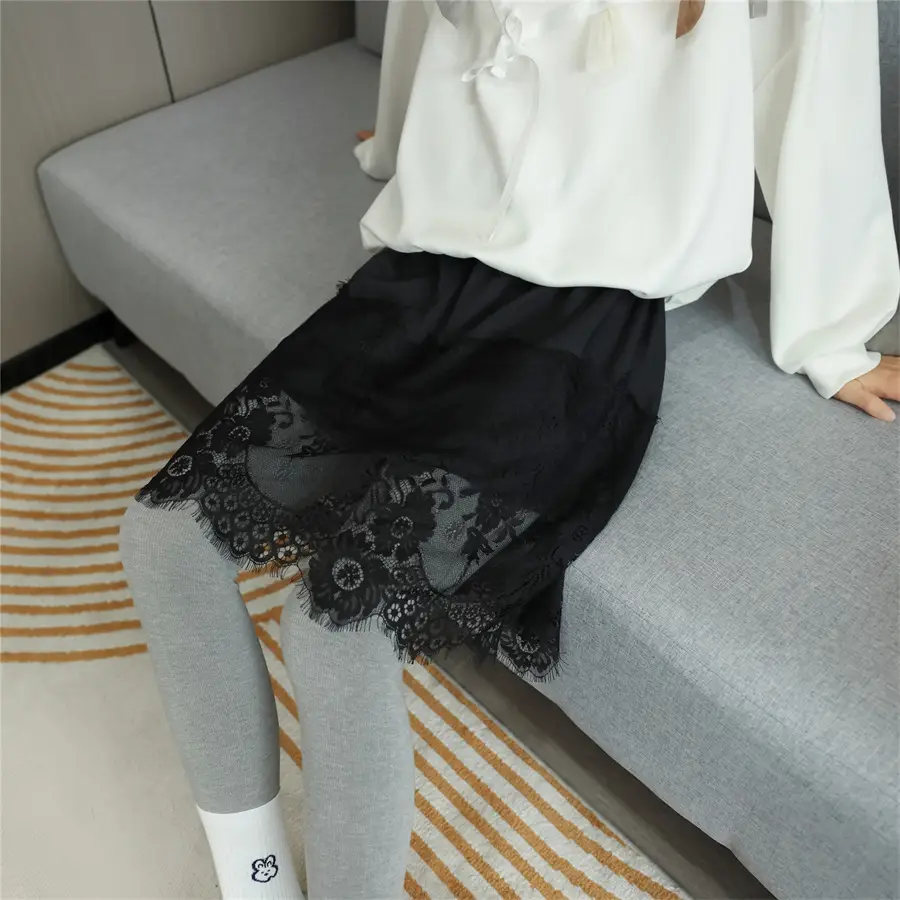 2022 Spring Sweater Set White Black Lace Bottom Large — feature 25