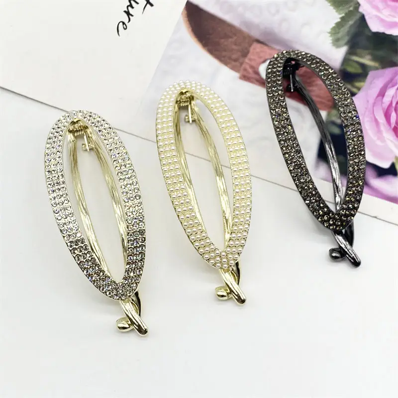 Rhinestone Metal Hairpin with Twist Clip and Frog Buckle - Image 5