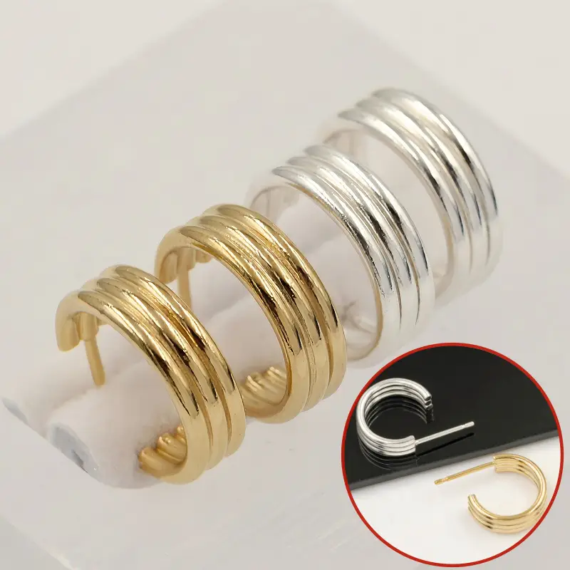US 14K Gold Twist Semicircle Ear Rings — feature 7