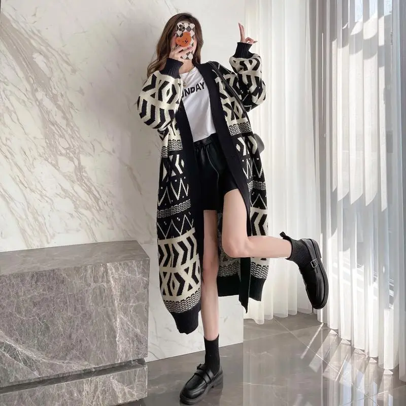 Large Size Korean Style Loose Sweater Women Outwear — feature 2