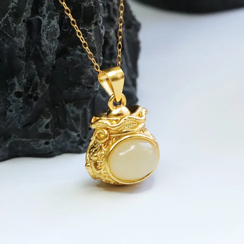 Guan Yu S925 Silver Inlaid Hetian Jade Necklace — feature 6