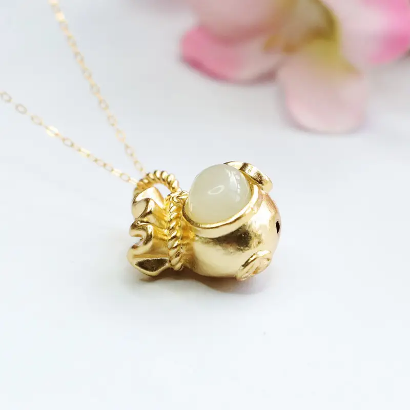 Guan Yu S925 Silver Inlaid Jade Necklace for Women — feature 7