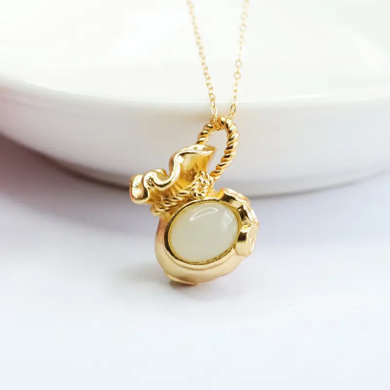 Guan Yu S925 Silver Inlaid Jade Necklace for Women — feature 9