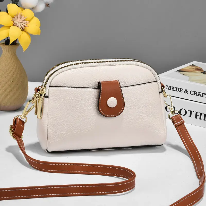 Women's Crossbody Bag Beige Gold Chain Portable