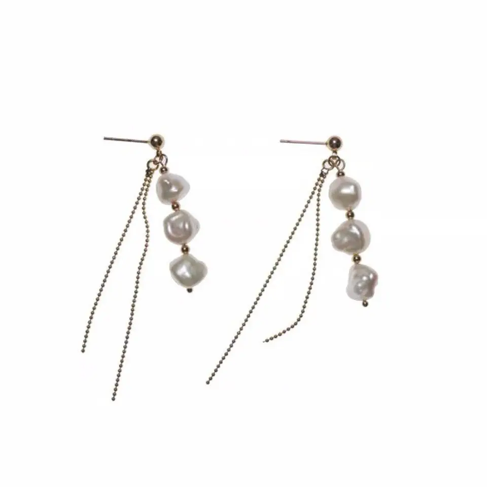 Broken Silver Pearl Earrings for Women Elegant Commute - Image 5