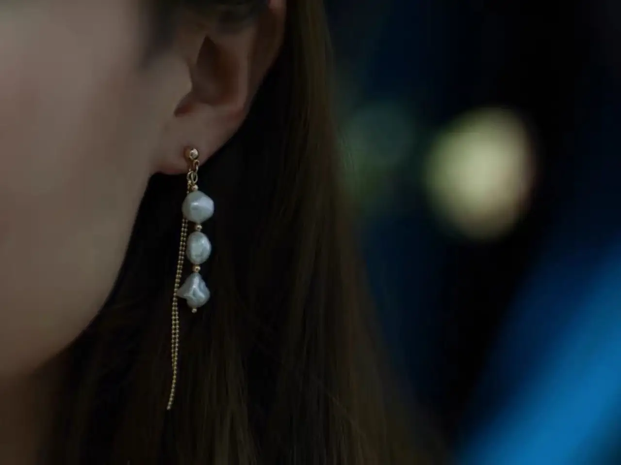 Broken Silver Pearl Earrings for Women Elegant Commute — feature 2