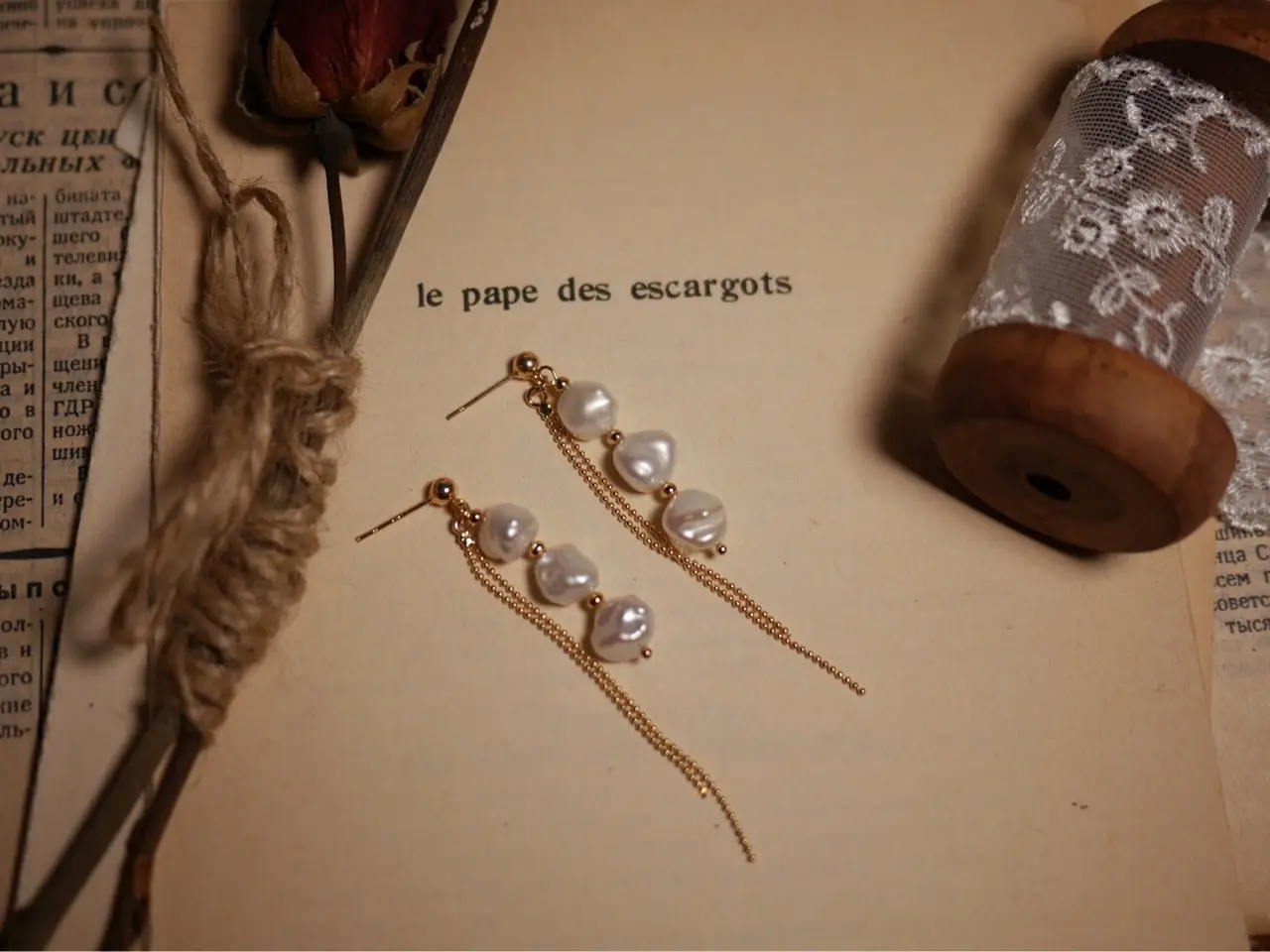 Broken Silver Pearl Earrings for Women Elegant Commute — feature 9