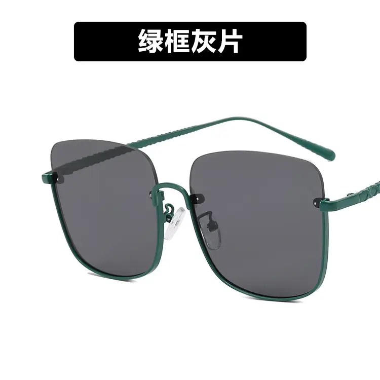 Women Retro Brown Sunglasses UV Protection 2022 - Image 5