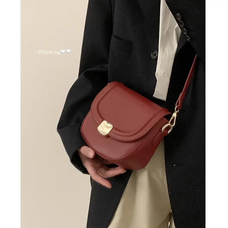 Women's Red Square Crossbody Bag 2022 New Trendy - Image 5