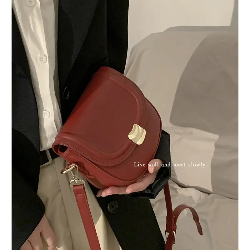 Women's Red Square Crossbody Bag 2022 New Trendy - Image 7